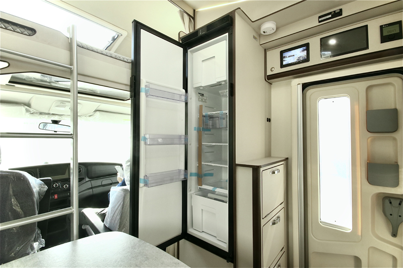 幸運四葉草房車,旅行更舒適選擇 幸運四葉草房車,旅行更舒適選擇