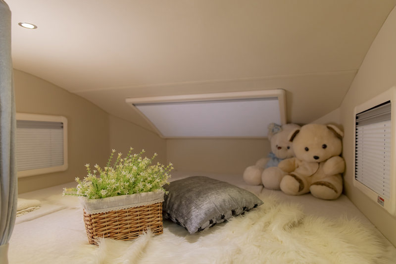 不僅僅動力好,還有上下鋪的房車 不僅僅動力好,還有上下鋪的房車