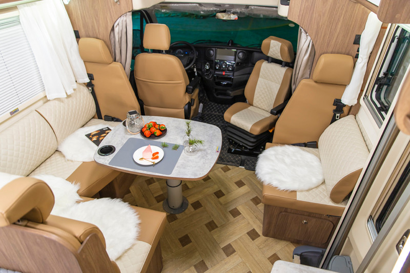 依維柯房車和皮卡房車到底怎么選？