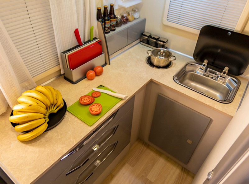 自由炮房車正式亮相北京國際房車博覽會(huì) 自由炮房車正式亮相北京國際房車博覽會(huì)