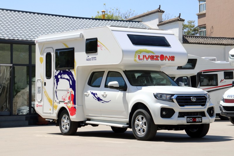 房車旅行，面對(duì)復(fù)雜路況四驅(qū)是必選