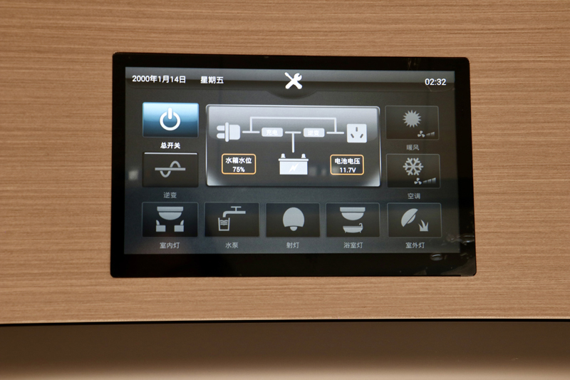 這款房車，勁大省油還是四驅房車