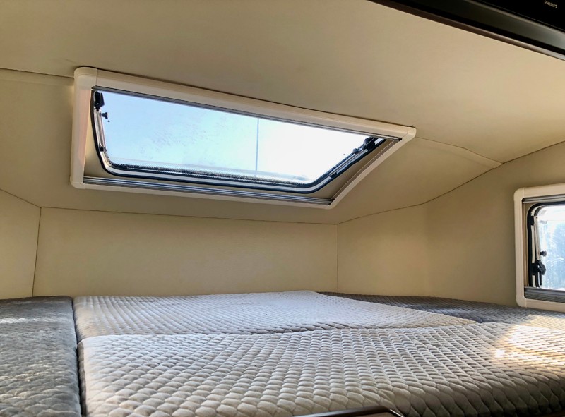 自由炮領銜,引爆成都房車展 自由炮領銜,引爆成都房車展