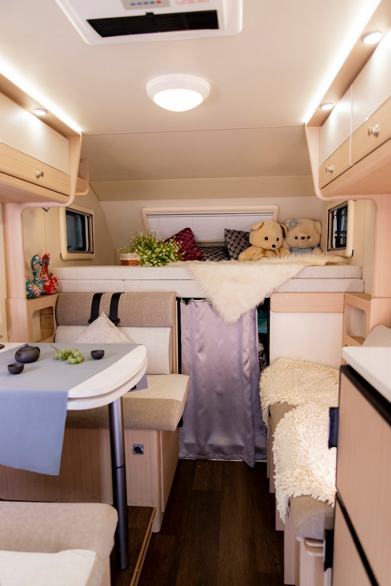 大床睡得才舒服,這款房車必須選 大床睡得才舒服,這款房車必須選