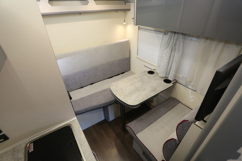 動(dòng)力 豐富配置，這樣的房車省心、舒心