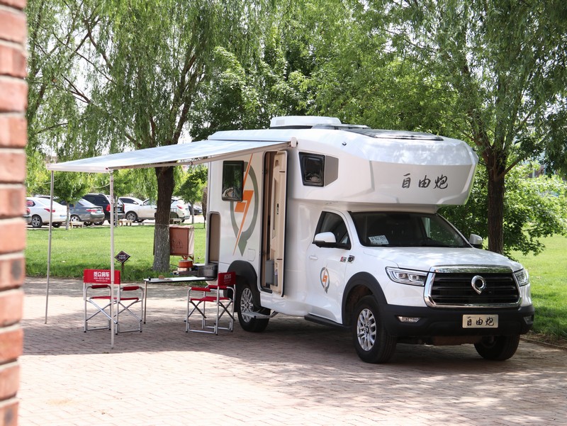 越野房車哪家好？四驅(qū)皮卡房車能滿足越野需求么？