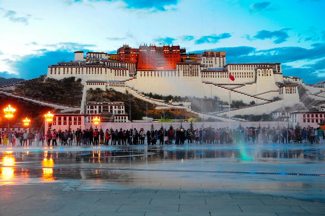 雪域西藏，此生必駕—— 自由炮護航！