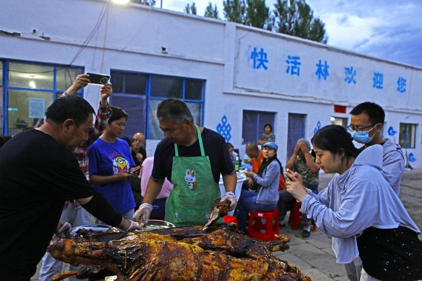 對酒當歌，人生幾何，要盡興就現(xiàn)在！