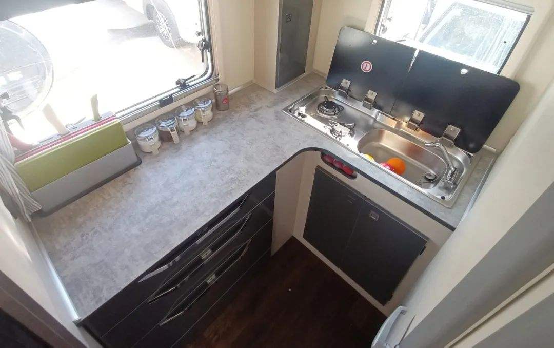 8月12日，相約武漢！顏值、動力、空間都滿意的皮卡房車來了！