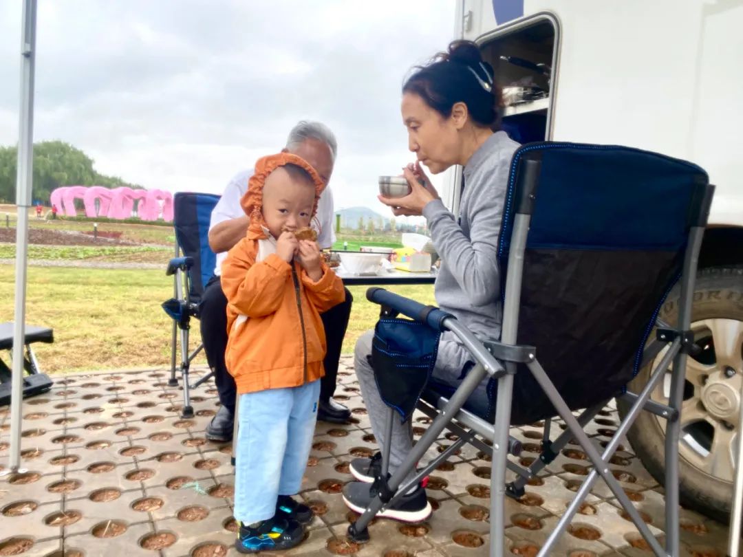 精致化露營(yíng)“選手”,將吃住行融為一體,適合1~2人四季旅行 精致化露營(yíng)“選手”,將吃住行融為一體,適合1~2人四季旅行