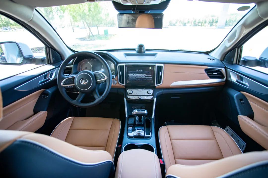 TOD智能四驅 全車越野套件，這是不是你理想的C型越野房車？