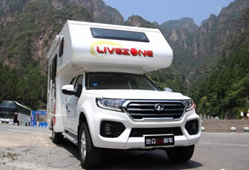 超大床還是國六汽油四驅(qū)房車，選它沒錯(cuò)