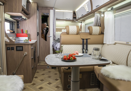 2021年選房車(chē)，自動(dòng)檔、大空間、國(guó)六